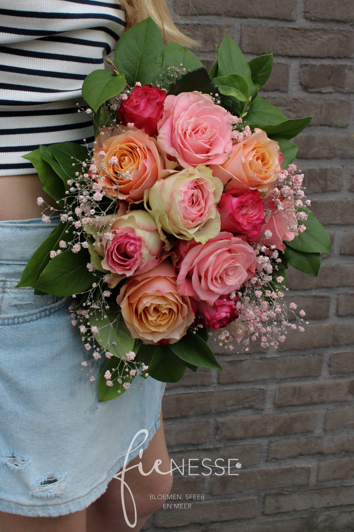 🌿 Velvet Rose
